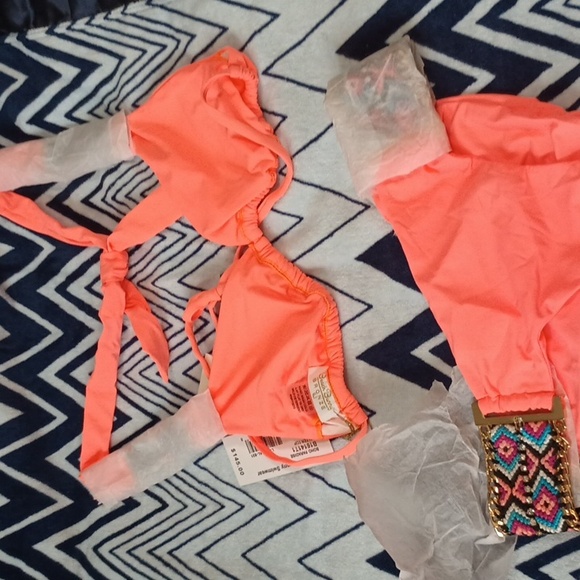 Beach Bunny Boho Paradise NWT Sz LG - Picture 8 of 13